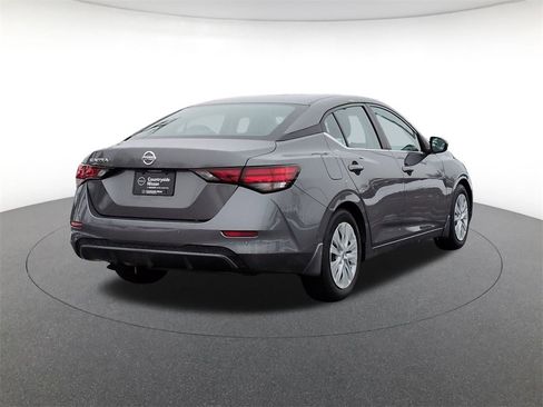 Used 2021 Nissan Sentra S image 5