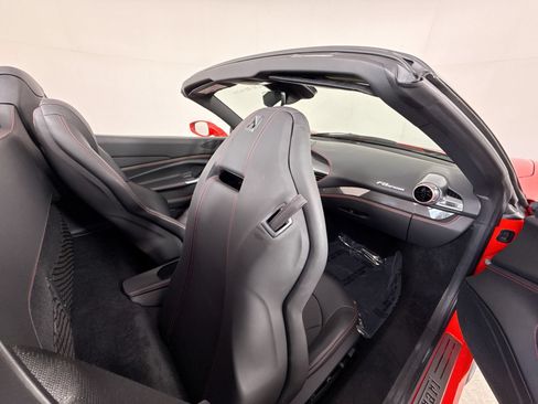 Certified 2022 Ferrari F8 Tributo RWD image 22