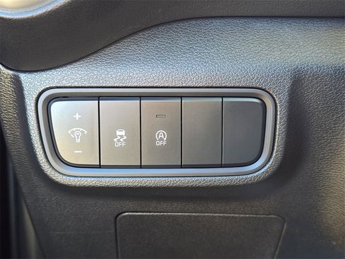 Certified 2024 Kia Soul LX image 29