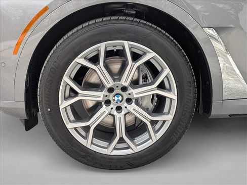 New 2026 BMW X7 xDrive40i AWD/4WD image 10