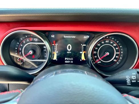 Used 2019 Jeep Wrangler Unlimited Rubicon w/ Advanced Safety Group AWD/4WD image 16