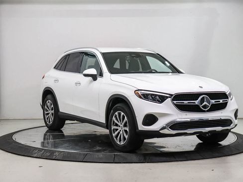Used 2024 Mercedes-Benz GLC 300 image 5