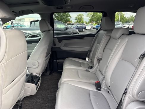 Used 2021 Honda Odyssey EX-L image 12