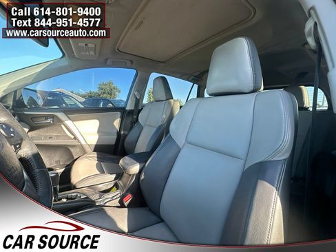Used 2014 Toyota RAV4 Limited AWD/4WD image 15