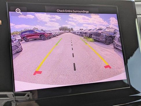 New 2025 Jeep Grand Cherokee Altitude image 19