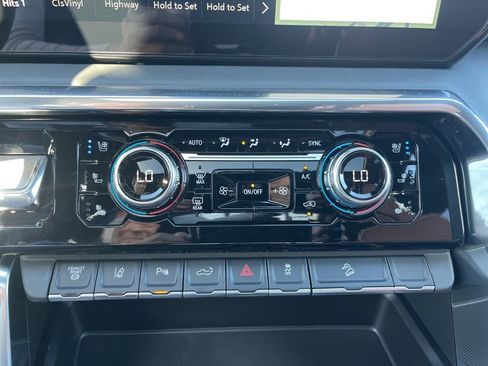 New 2026 GMC Sierra 2500 Denali Ultimate image 29