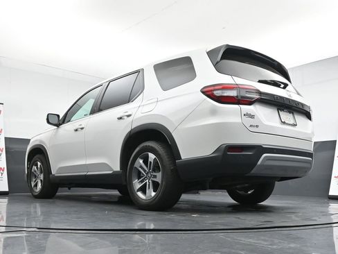 Used 2024 Honda Pilot EX-L image 21