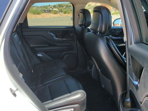 Used 2023 Lincoln Corsair Reserve w/ Equipment Group 202A FWD image 30