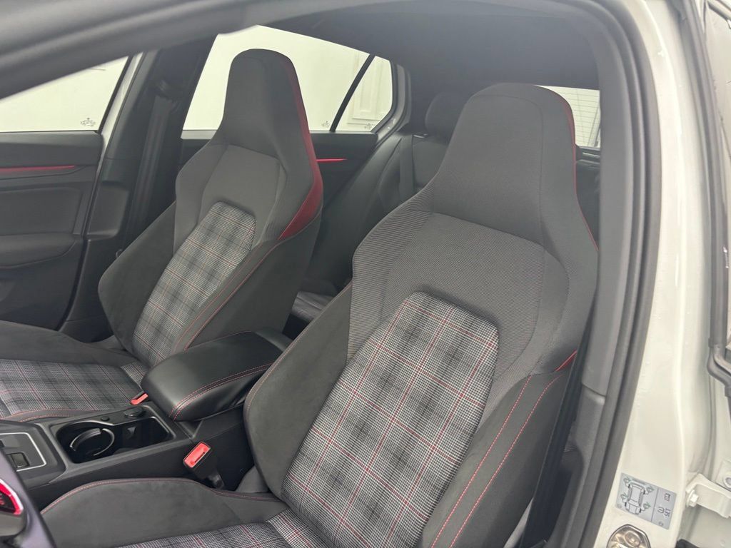 Used 2022 Volkswagen GTI SE w/ Black Wheel Package FWD image 21