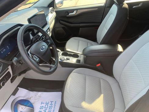 Used 2023 Ford Escape Active w/ Tech Pack #2 image 24