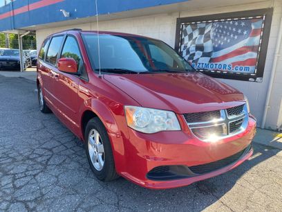 Used 2012 Dodge Grand Caravan SXT
