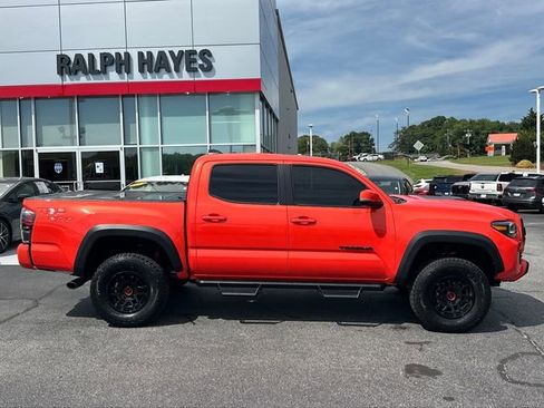 Used 2023 Toyota Tacoma TRD Pro AWD/4WD image 2