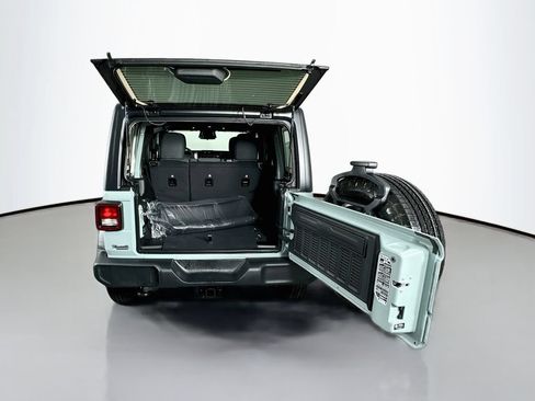 New 2026 Jeep Wrangler Unlimited Sport AWD/4WD image 15