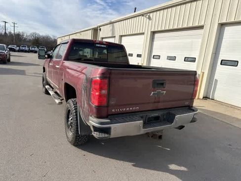 Used 2015 Chevrolet Silverado 2500 LTZ w/ LTZ Plus Package image 19