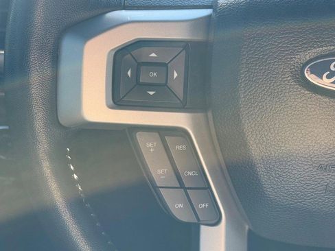 Used 2018 Ford F150 Lariat w/ Equipment Group 502A Luxury image 20