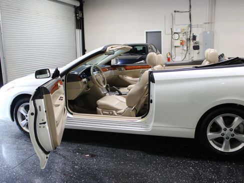 Used 2007 Toyota Solara SLE FWD image 23