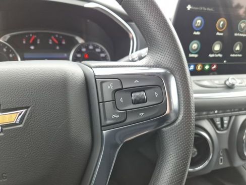 Used 2024 Chevrolet Blazer LT w/ Convenience Package FWD image 21
