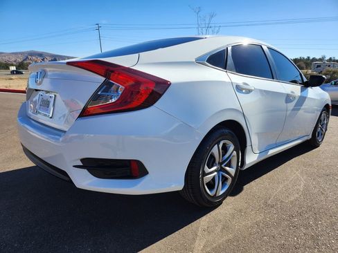 Used 2017 Honda Civic LX image 4