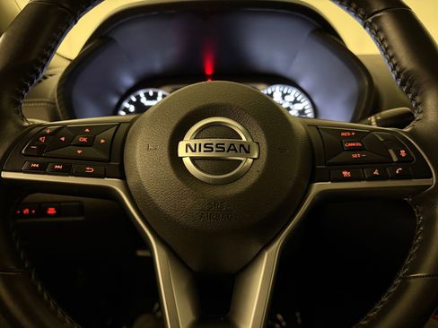 Used 2021 Nissan Sentra SV image 16