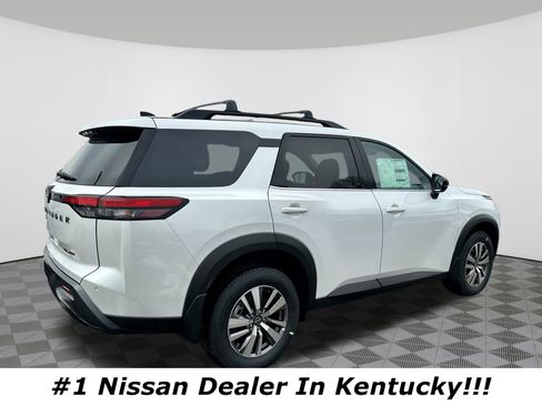 New 2026 Nissan Pathfinder SL AWD/4WD image 3