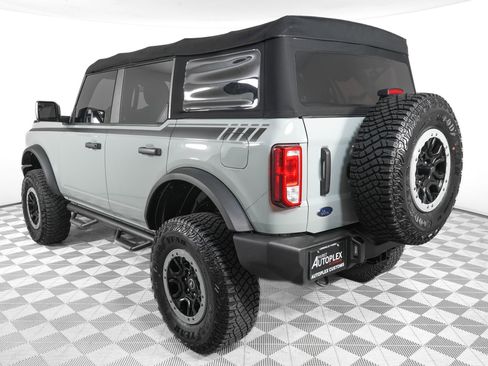 Used 2023 Ford Bronco 4-Door image 7
