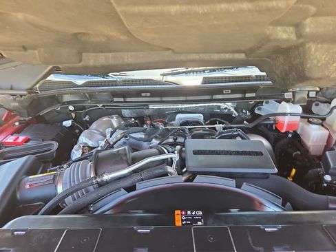 Used 2025 GMC Sierra 2500 AT4X AWD/4WD image 29