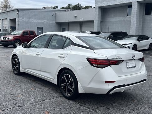 Certified 2024 Nissan Sentra SV image 22