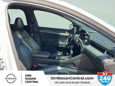 Used 2022 Kia K5 GT-Line w/ GT-Line Awd Premium Package image 11