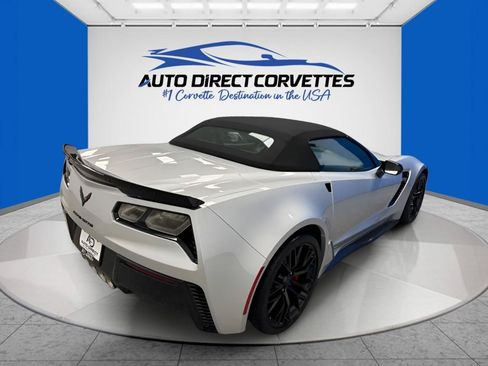 Used 2018 Chevrolet Corvette Z06 RWD image 36