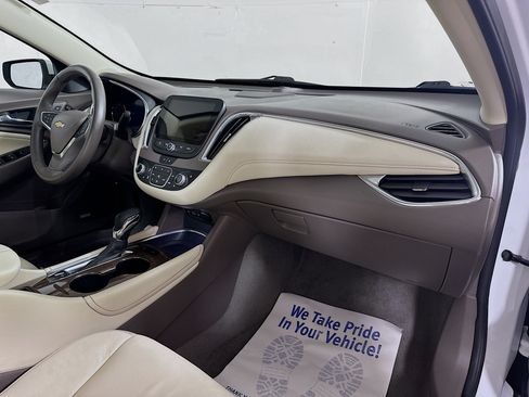 Used 2024 Chevrolet Malibu LT FWD image 29