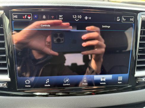 New 2026 Chrysler Voyager LX FWD image 22