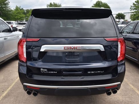 Used 2023 GMC Yukon Denali w/ Max Trailering Package AWD/4WD image 7