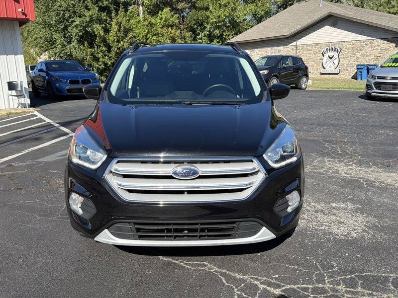 Used 2019 Ford Escape SEL FWD image 2