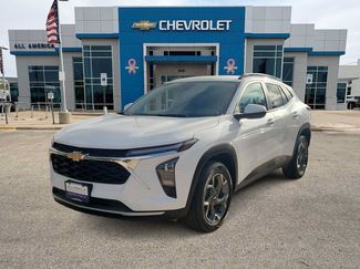 Used 2025 Chevrolet Trax LT w/ LT Convenience Package FWD video 1