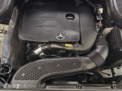 Used 2022 Mercedes-Benz GLE 350 4MATIC image 33