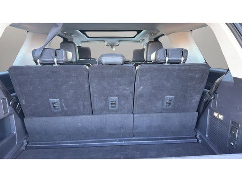 Used 2025 Ford Expedition Platinum AWD/4WD image 15