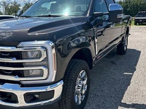 New 2025 Ford F350 King Ranch w/ Chrome Package image 4