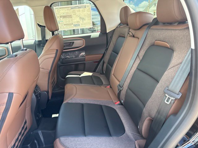 New 2026 Ford Bronco Sport Outer Banks w/ Sasquatch Outer Banks Package AWD/4WD image 42