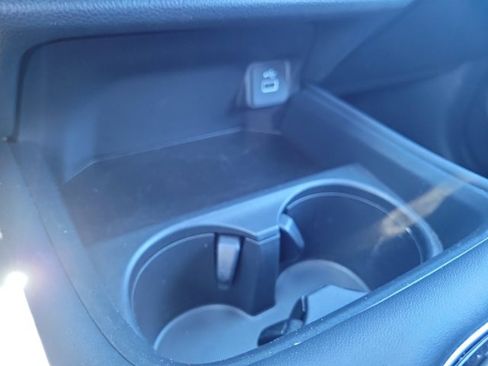 Certified 2023 Honda HR-V Sport image 35