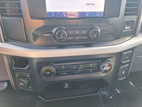 Used 2023 Ford F150 XLT AWD/4WD image 24