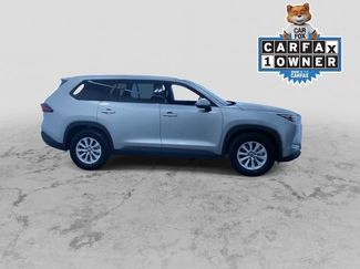 Used 2025 Toyota Grand Highlander AWD video 2
