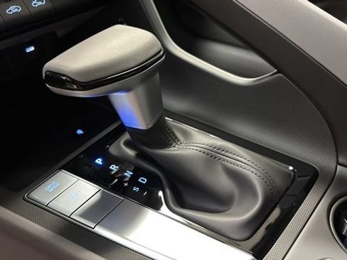 New 2026 Hyundai Elantra Sport FWD image 21
