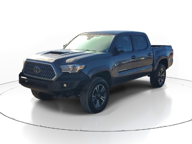 Used 2019 Toyota Tacoma TRD Sport AWD/4WD image 2