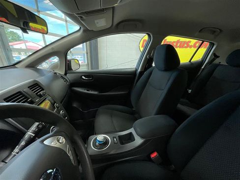 Used 2016 Nissan Leaf S w/ Charger Package FWD image 11