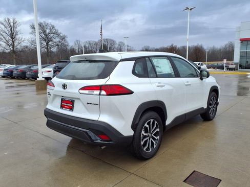 New 2025 Toyota Corolla Cross AWD Hybrid image 3