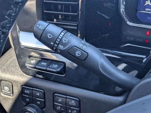 Used 2025 Chevrolet Silverado 3500 High Country w/ High Country Premium Package image 27