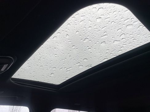 New 2025 Jeep Grand Cherokee Altitude image 14