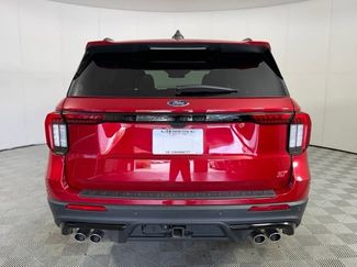 Used 2025 Ford Explorer ST AWD/4WD video 3