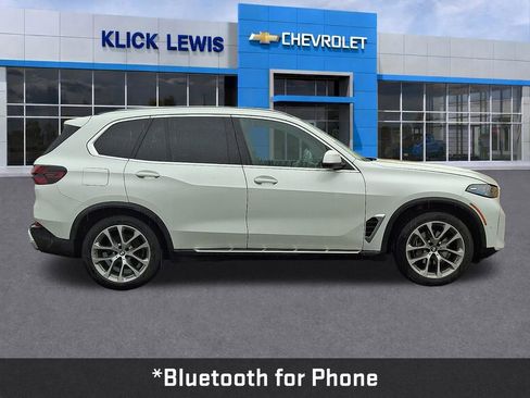 Used 2024 BMW X5 xDrive40i w/ Premium Package image 9