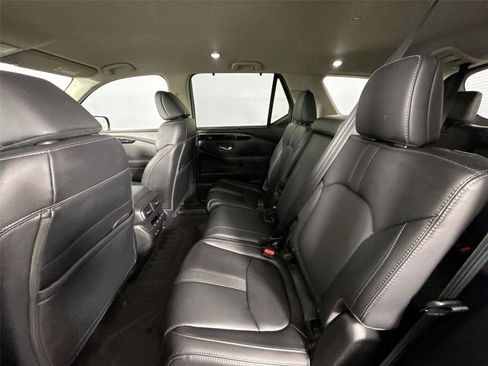 Used 2025 Honda Pilot EX-L image 32